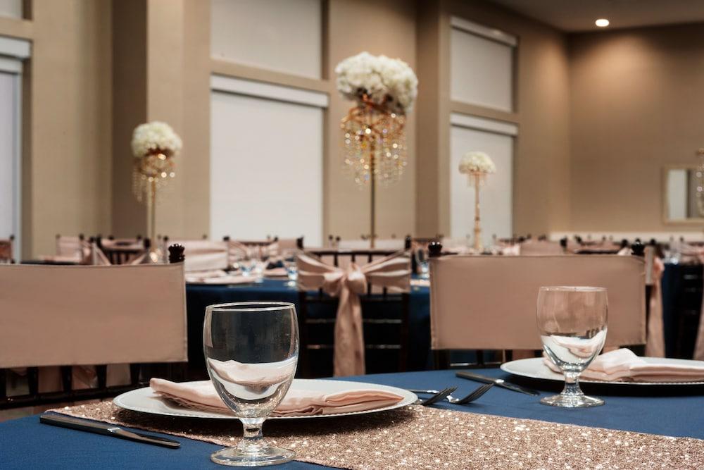 Hilton Garden Inn Houston-Baytown Zewnętrze zdjęcie